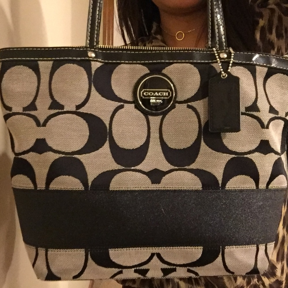 Coach Purse Handbag Medium